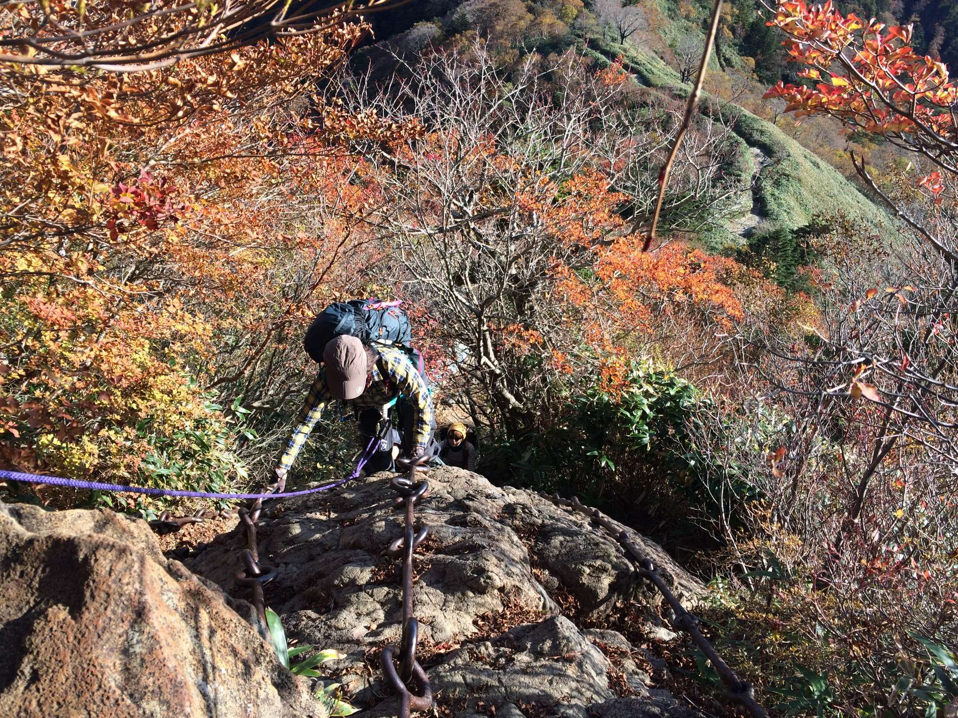 紅葉の石鎚山　中上級者向け