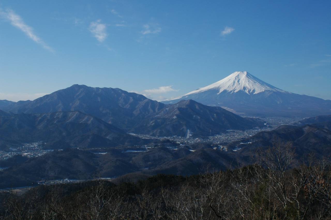 秀麗富嶽十二景☆高川山　日帰り　初中級者向け