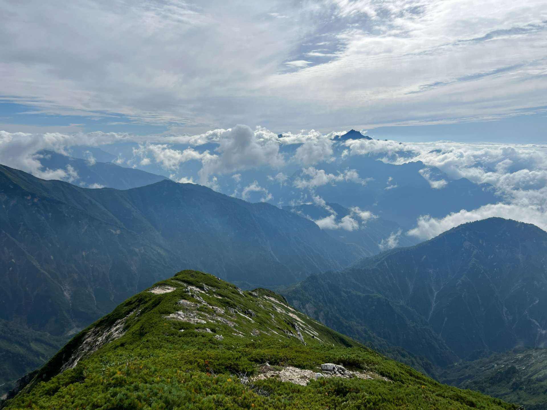 唐松岳☆牛首鎖場縦走