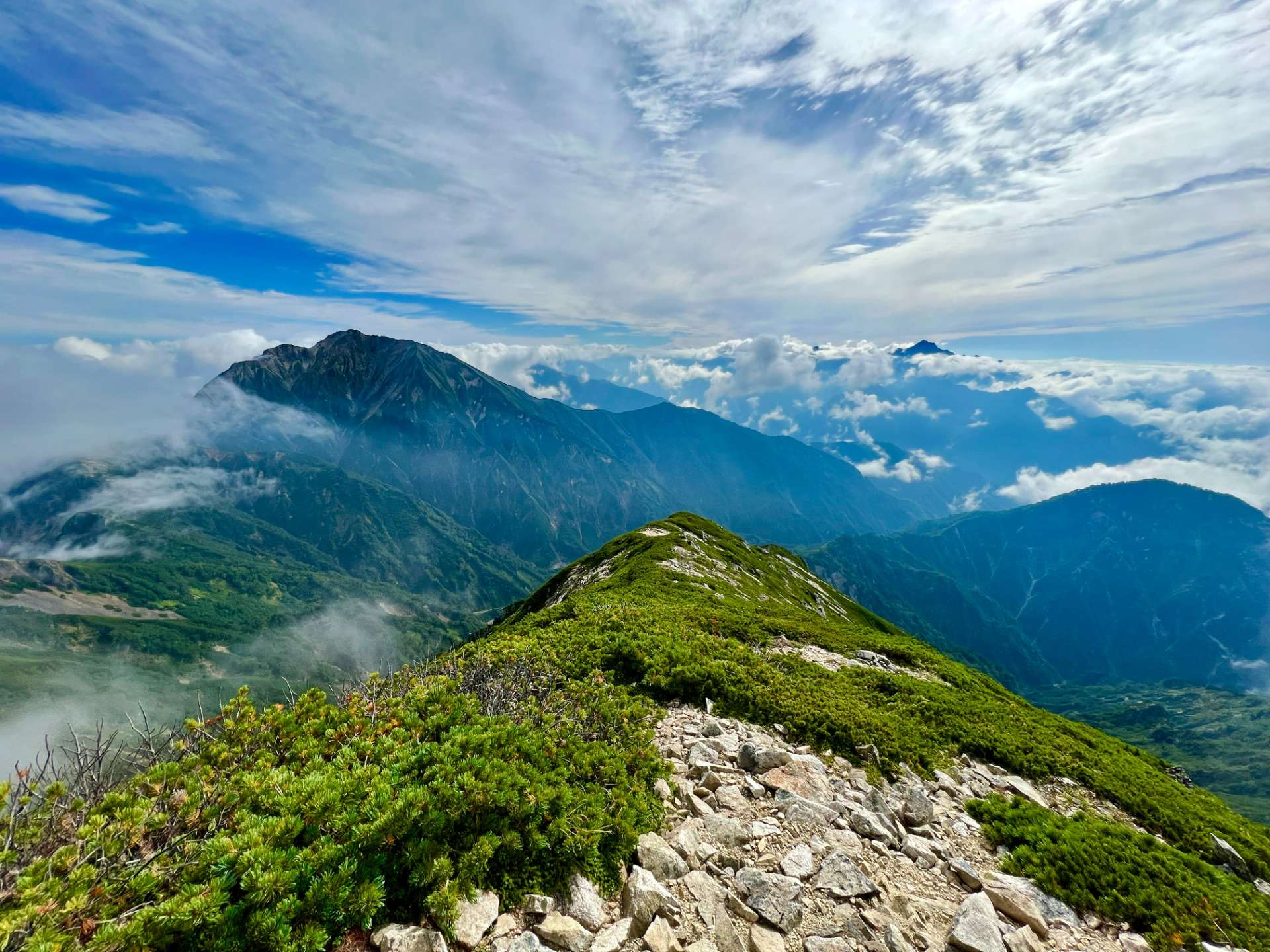 唐松岳☆牛首鎖場縦走